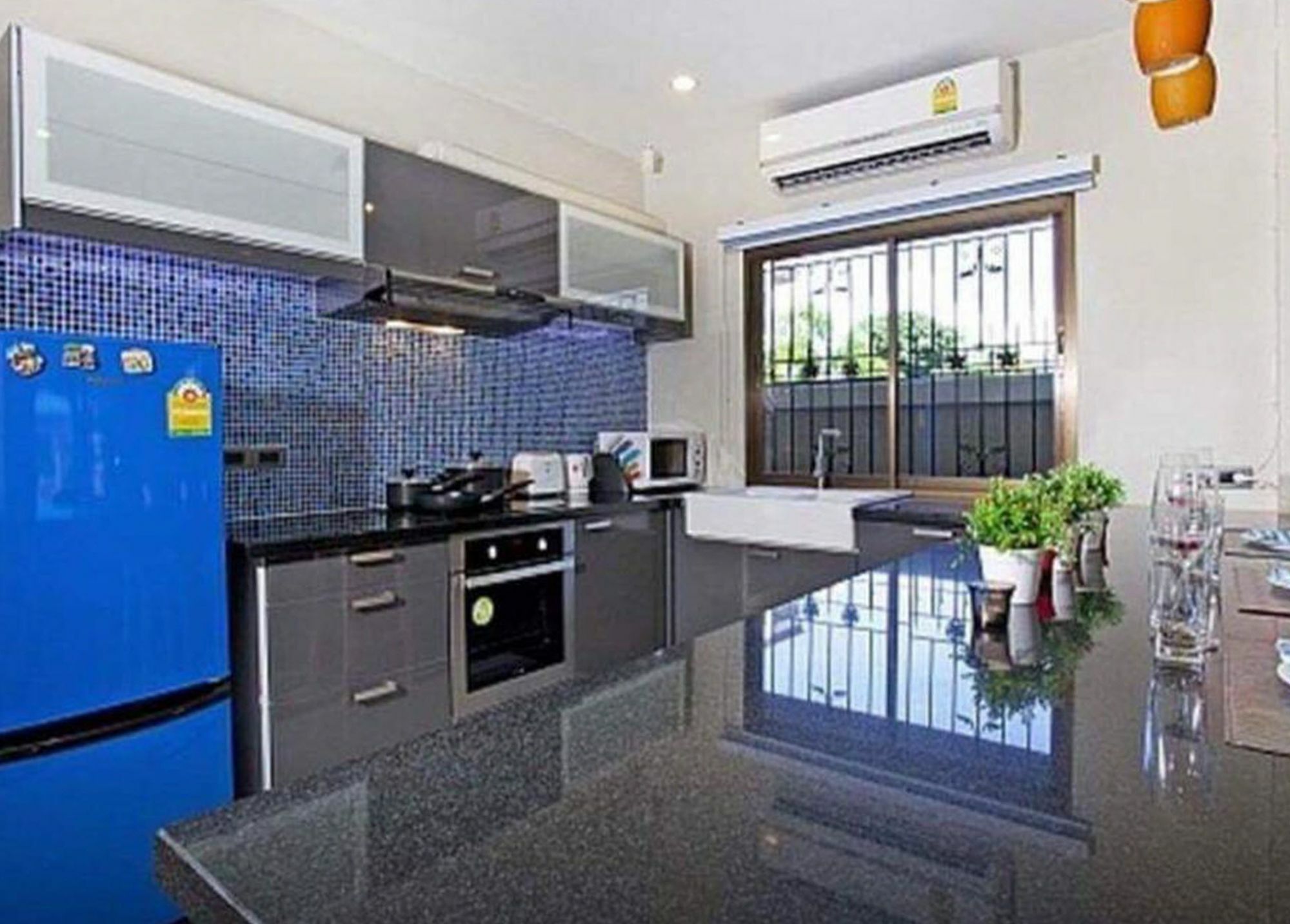 Pool Villa Tanzanite Near Walking Street Pattaya Exterior foto